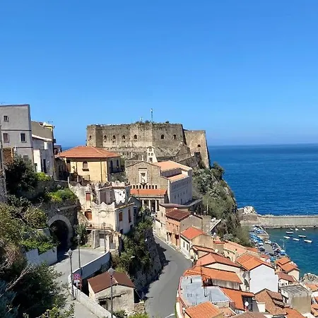 La Casetta In Centro - Holiday House Scilla